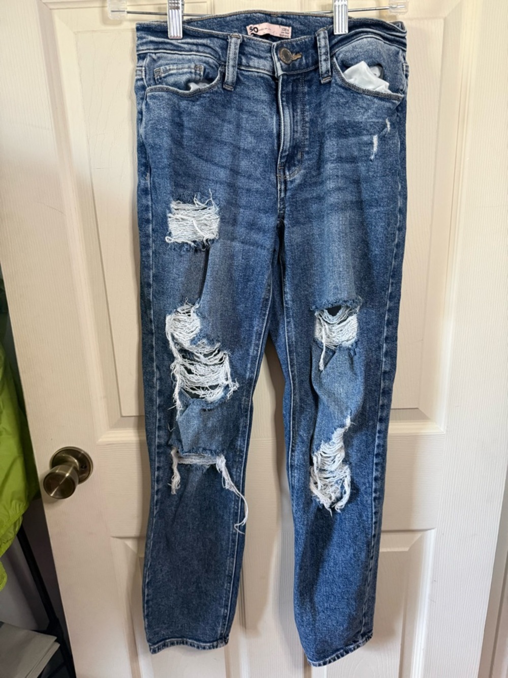 SO Low Rise Boyfriend Jeans Distressed Size 1 / 25W